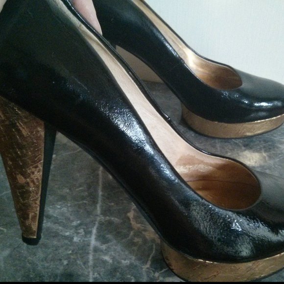 Patent Black & Gold Cork Platform Heels Size 6.5 - Picture 10 of 16